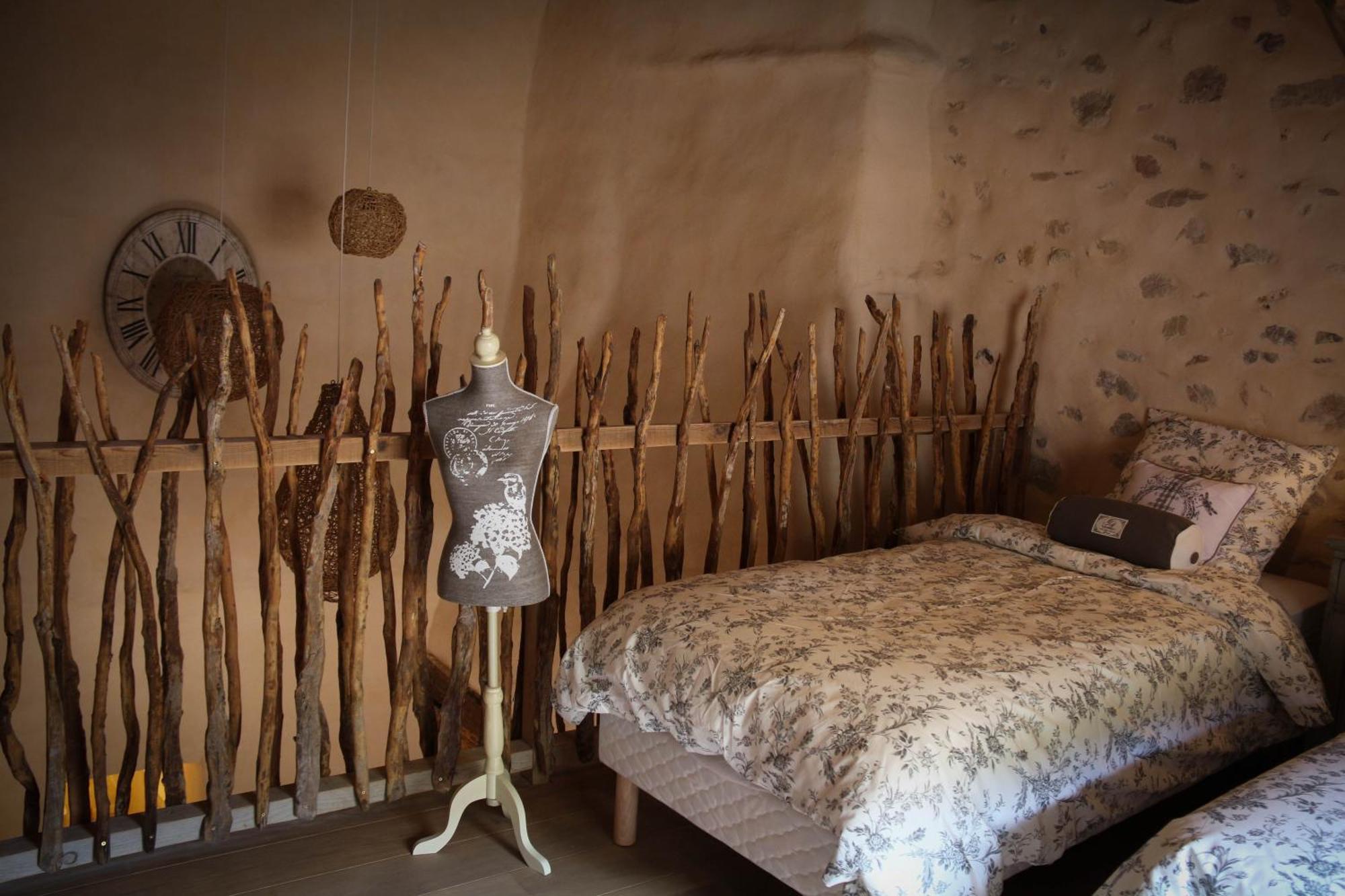 Gite Marceline Saint-Guilhem-le-Desert Exterior photo