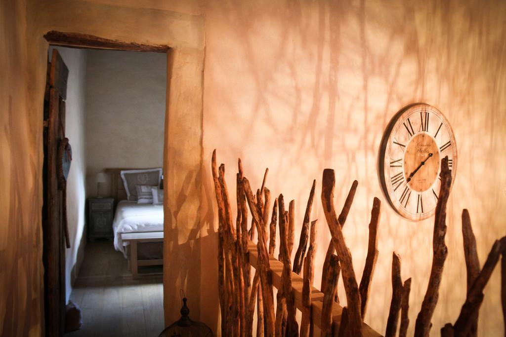 Gite Marceline Saint-Guilhem-le-Desert Room photo