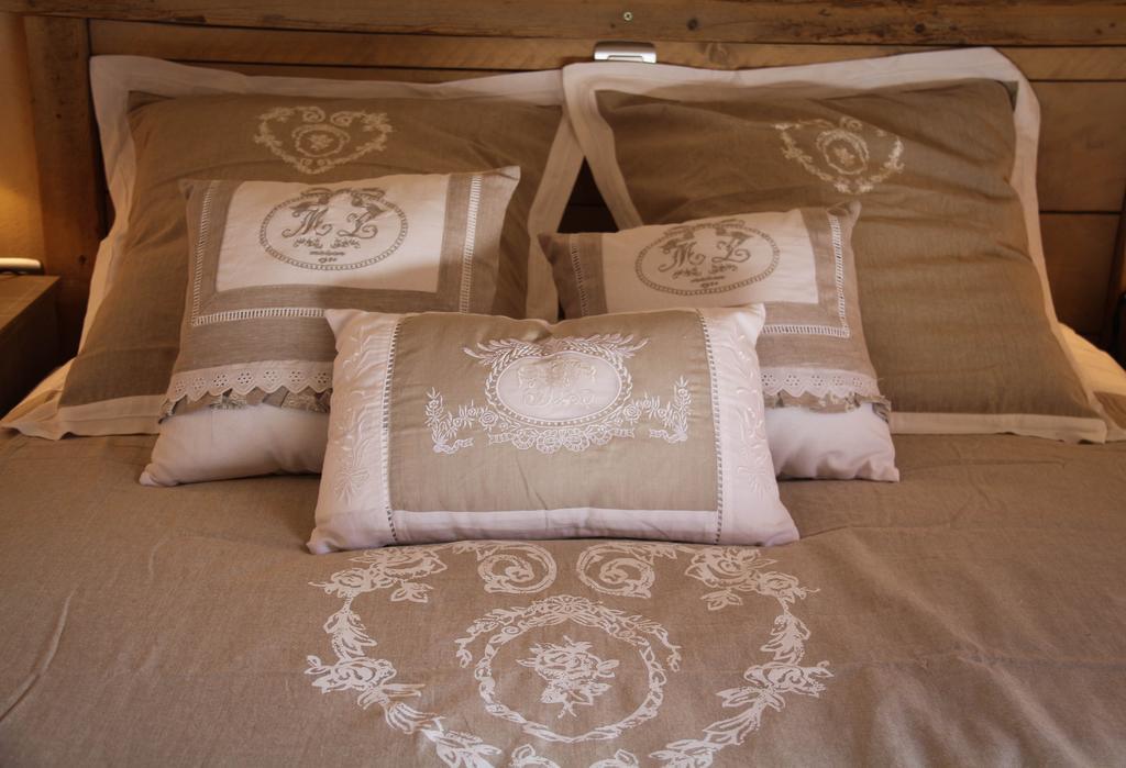 Gite Marceline Saint-Guilhem-le-Desert Room photo